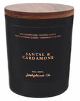 Chandelle 9 oz parfum santal et cardamome, artisanale en cire coco-soya pour une ambiance boisée et chaleureuse.