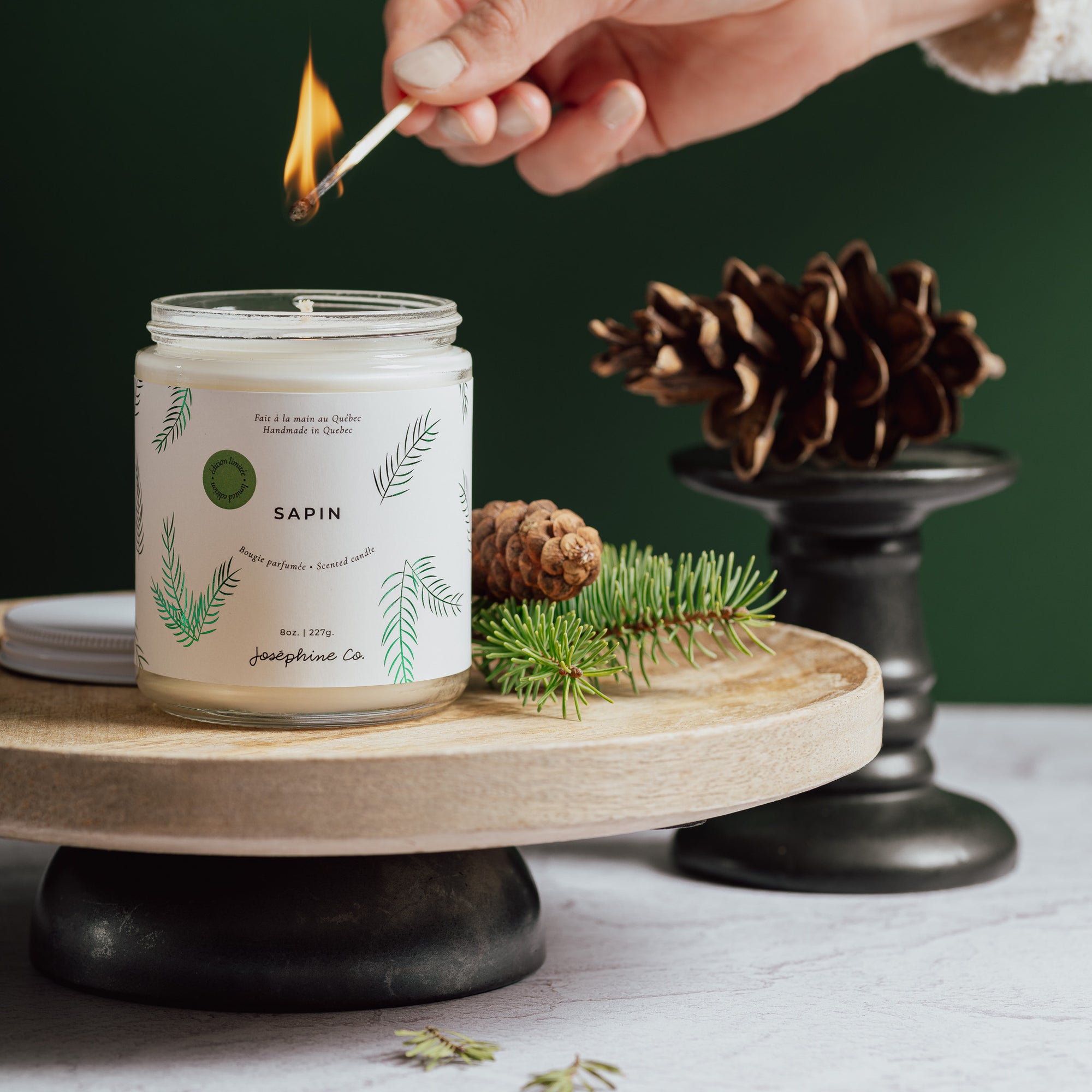 Chandelle Sapin 8 oz – Fraîcheur de Forêt Boréale - Joséphine Co®